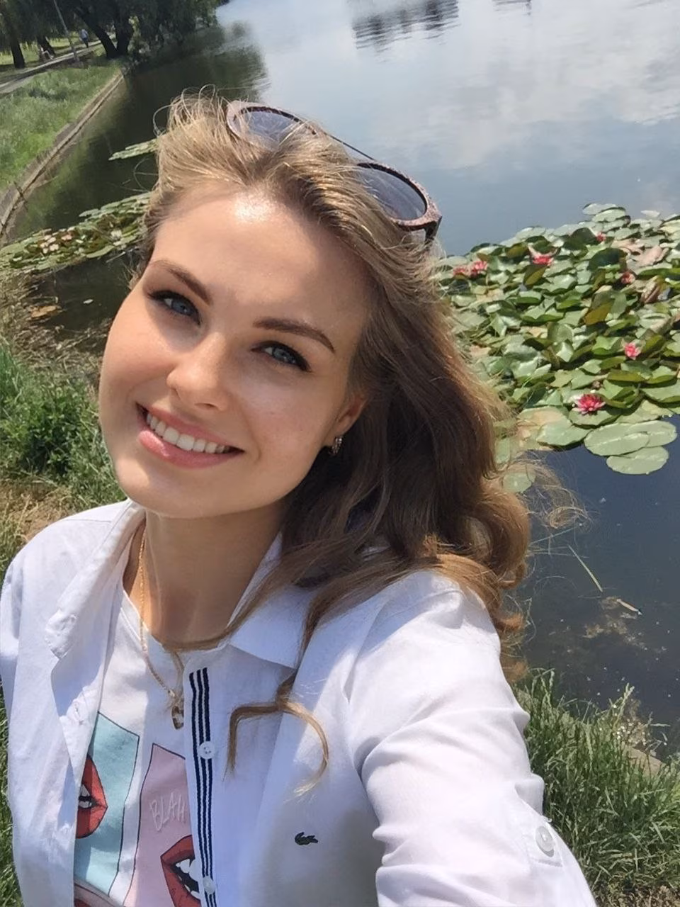 Nastia 34 Lodz Poland rencontre femme russe parlant francais