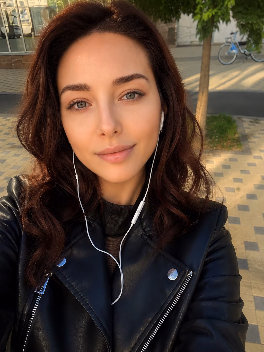 Anna 34 Kyiv  Ukraine Je suis une femme seule