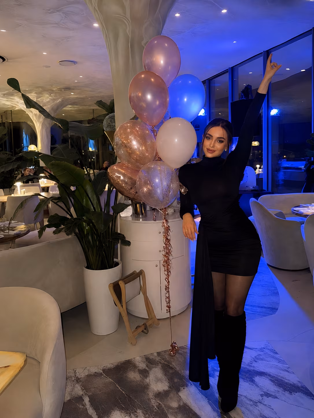 Anna 34 Kyiv  Ukraine Je suis une femme seule