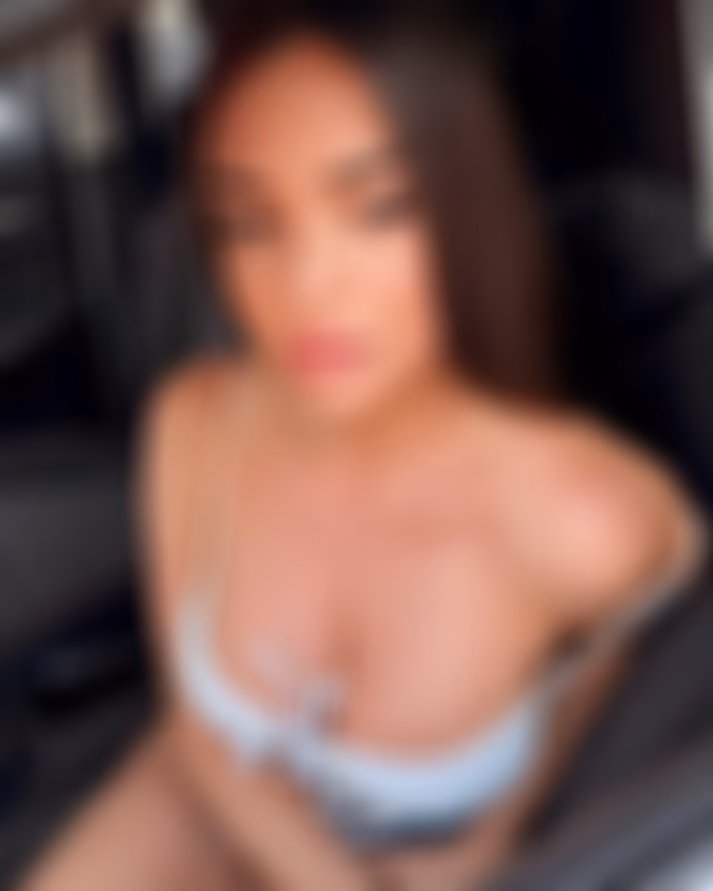 Tara 37 Bucharest Romania rencontre femme edmundston