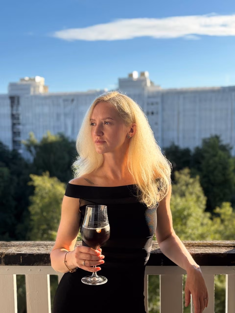 Iaroslava 42 Glukhov Ukraine rencontre une russe