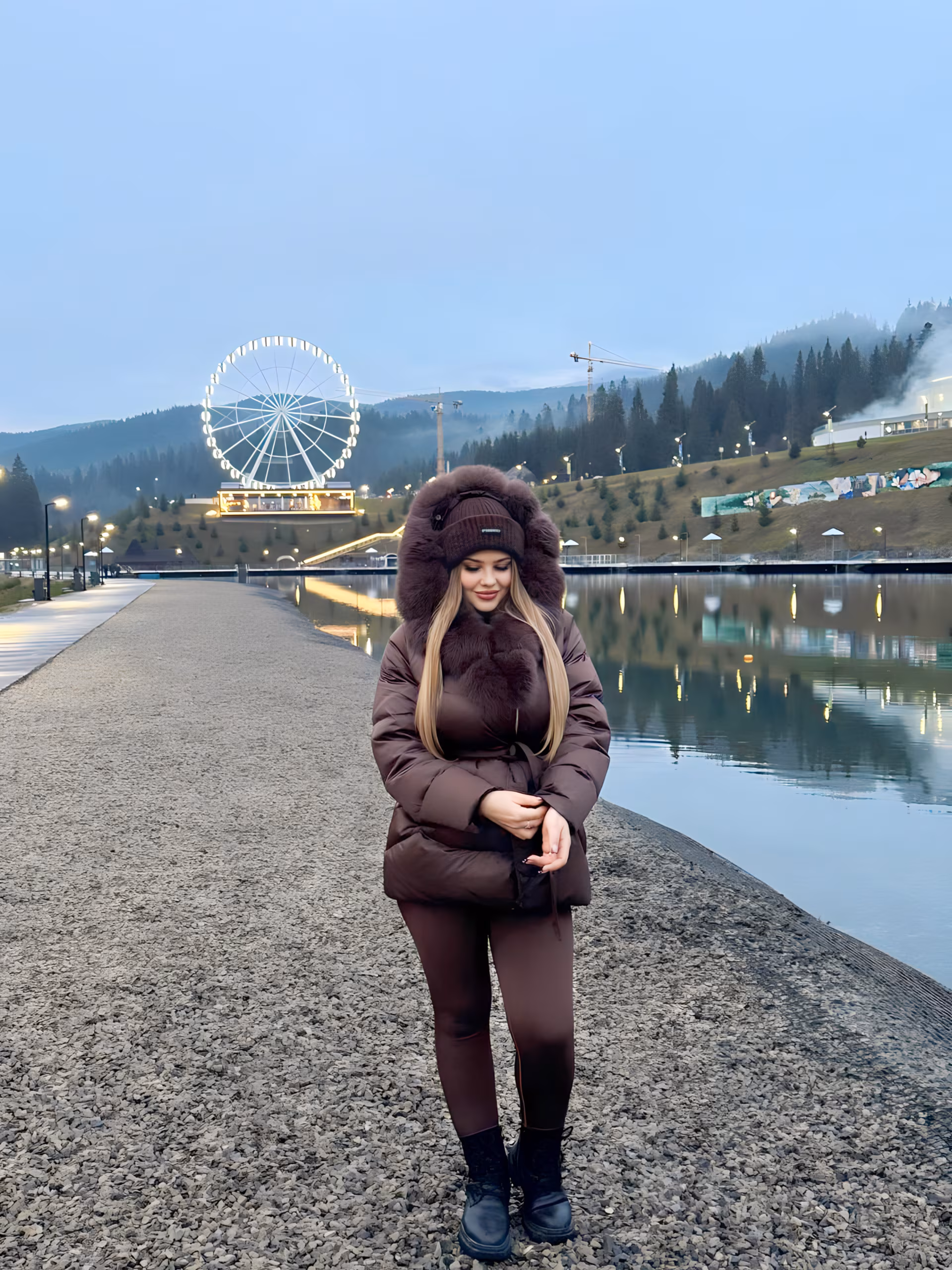 Anita 22 Okhtyrka Ukraine rencontré un
