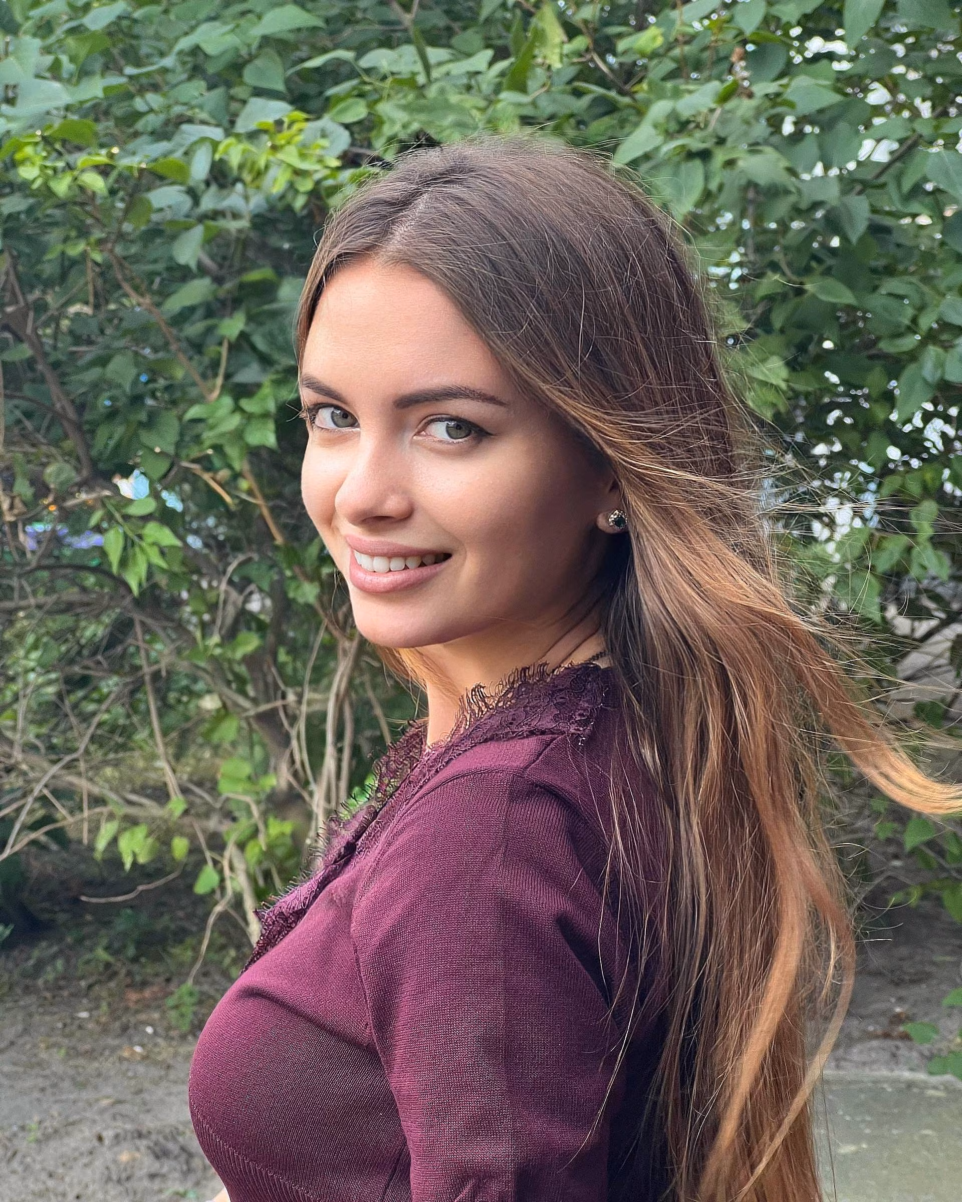 Katerina 25 Kyiv  Ukraine Je suis une femme célibataire en quête d'un mari