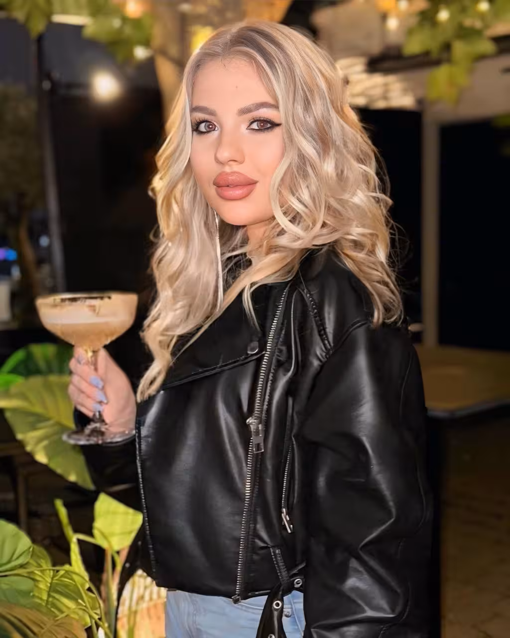 Taisiya rencontre femme 22