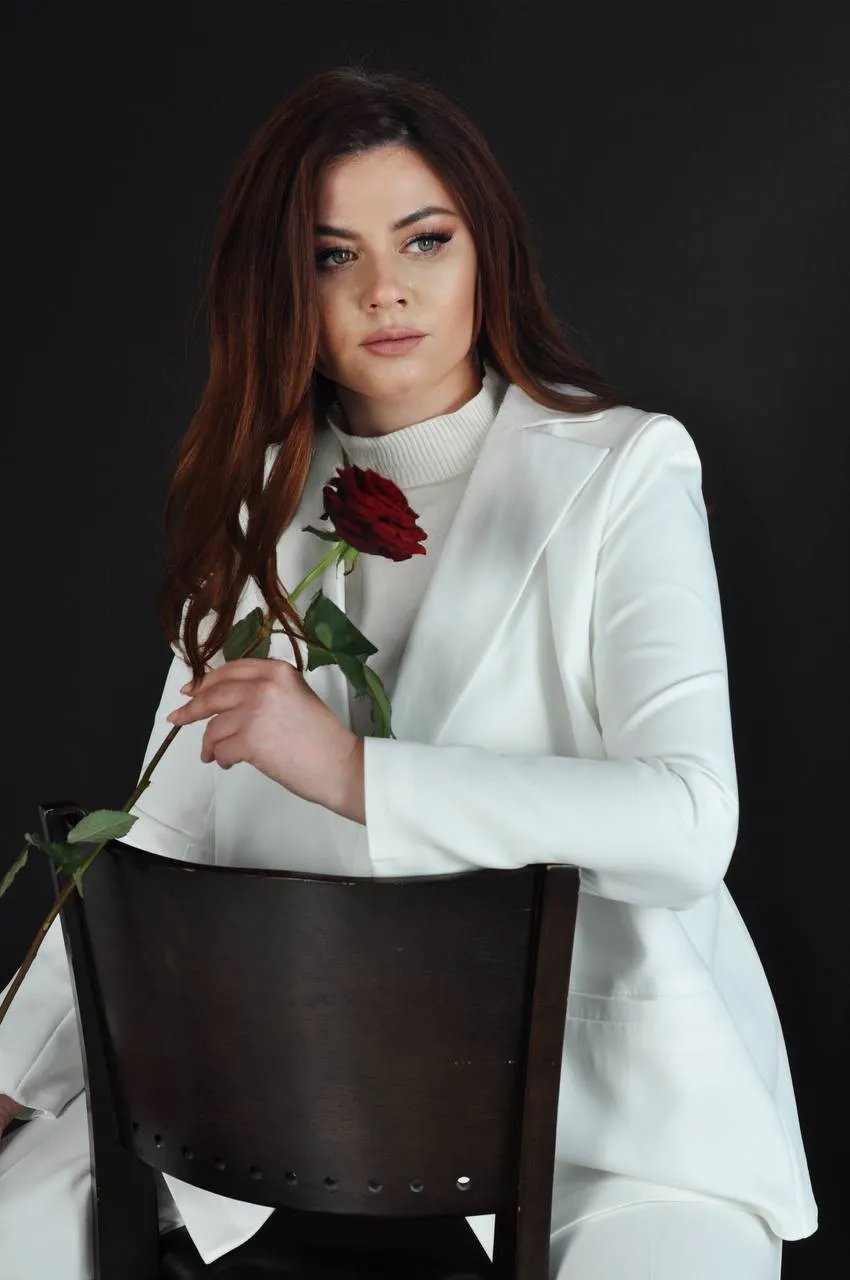 Darina rencontre femme 40 a fougeres