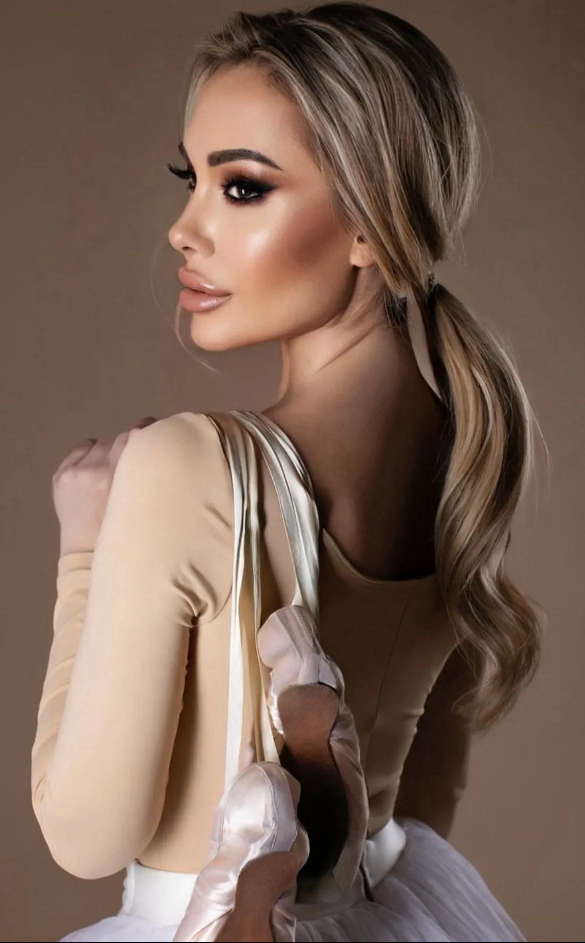 Anastasia rencontre femme 97150