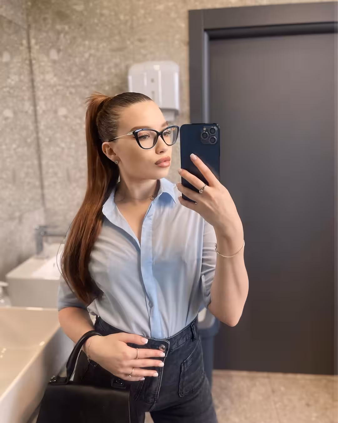 Nicoleta rencontre femme bordeaux