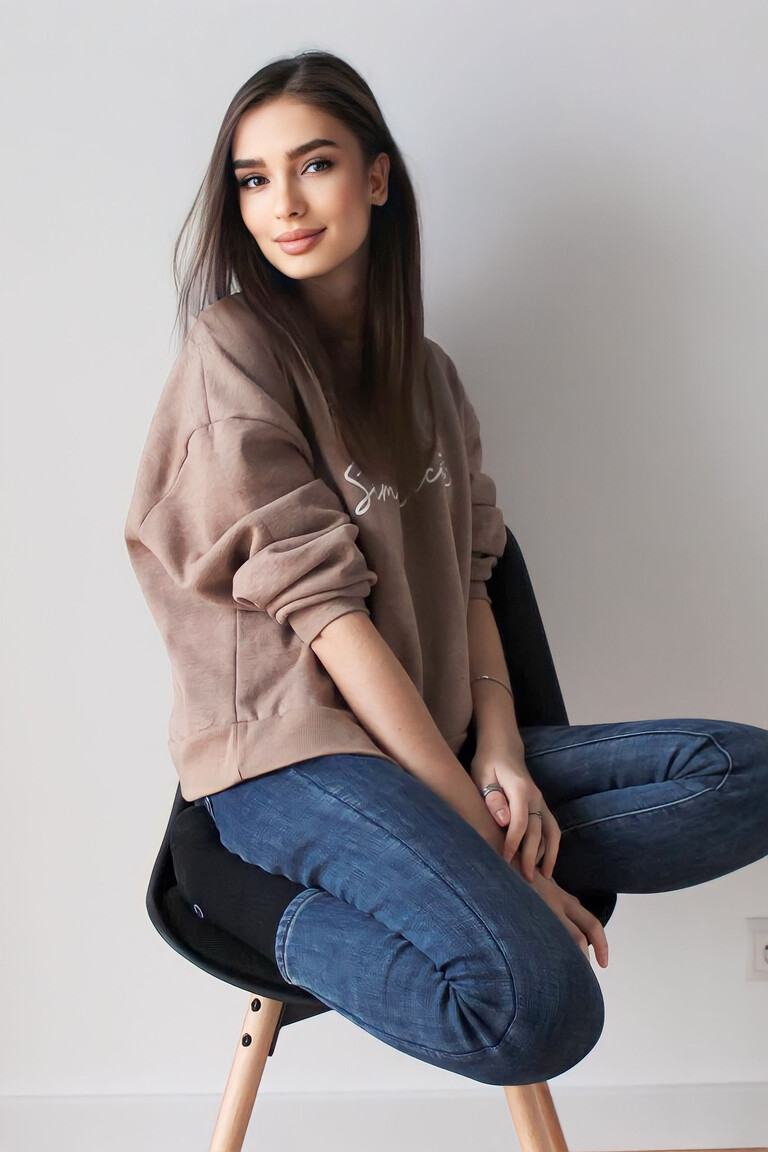 Liubov rencontre femme islandaise