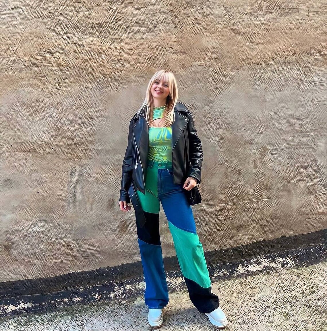 Ksenia rencontre femme malgache en france