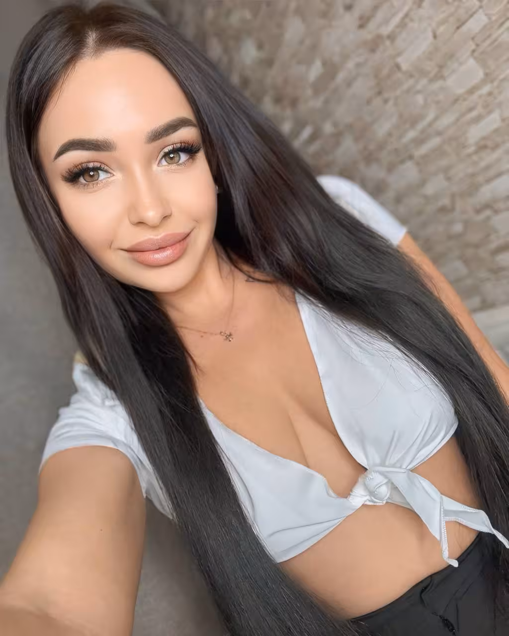 Antonina rencontre femme qatar
