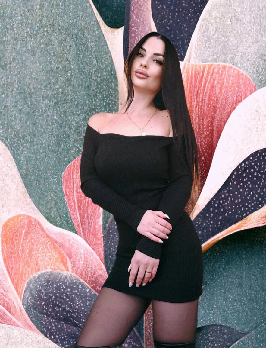 Olena rencontre femme ussel 19200