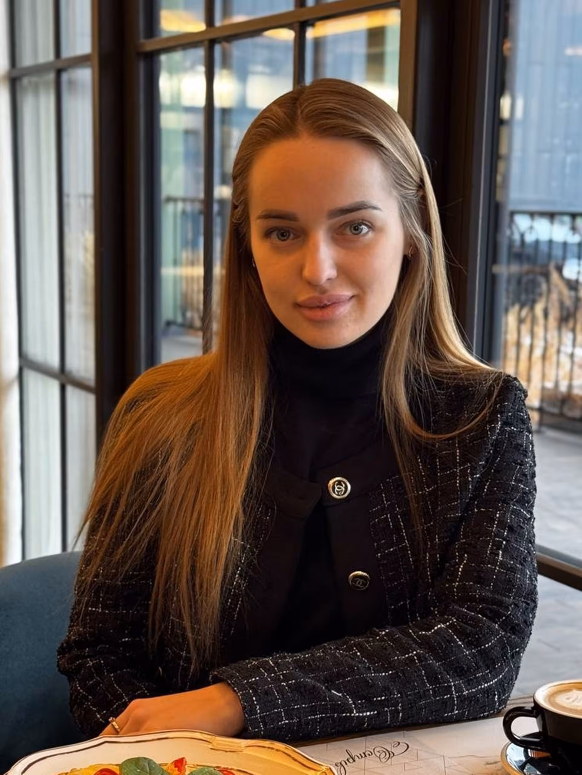 Viktoria rencontre femme yaoundé cameroun