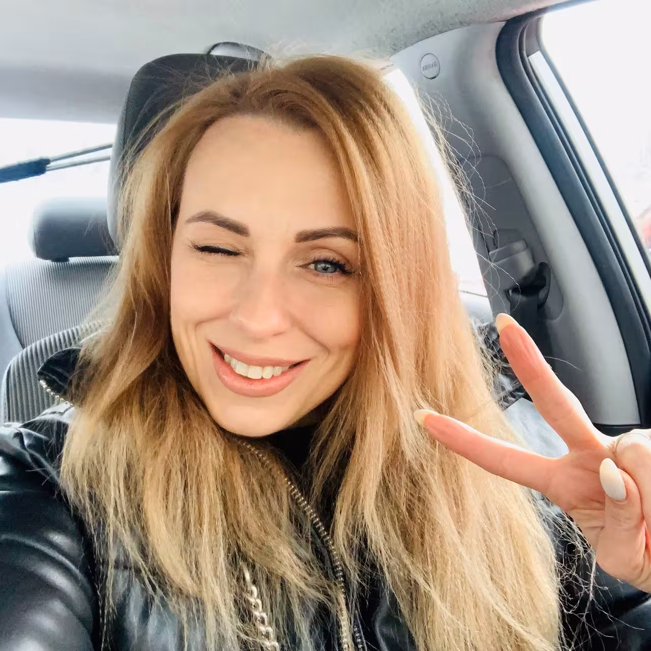 Irina, 45, Kharkiv : cherche homme fort et doux pour un partenariat, pas une compétition Irina, 45, Kharkiv Ukraine cherche homme