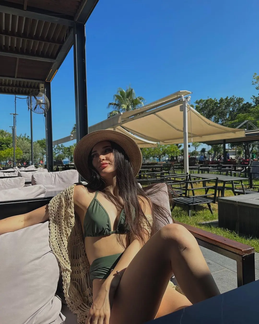 Aziza rencontre femme dalgerie