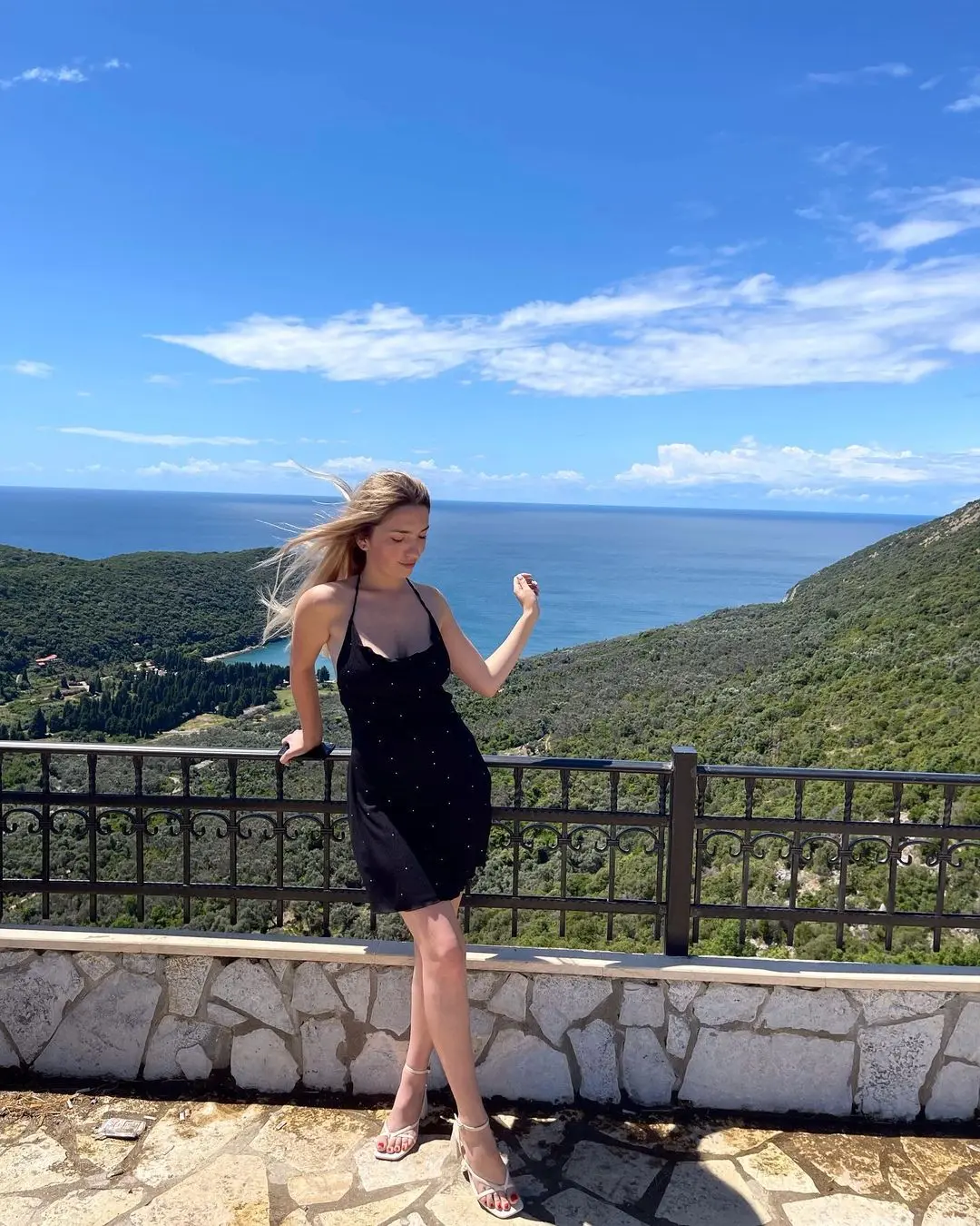 Vladyslava rencontre femme yopougon