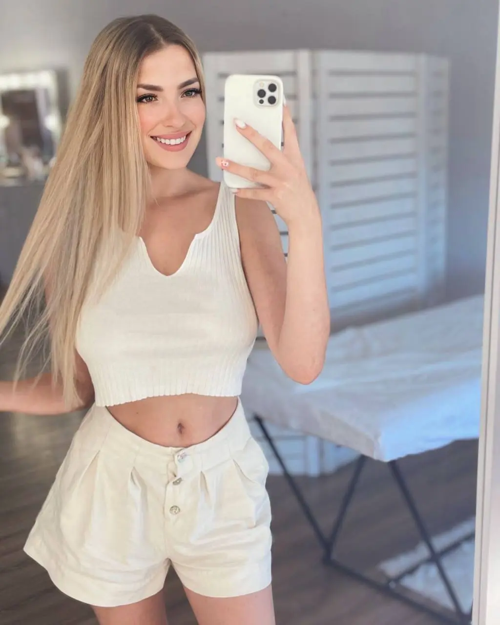 Vladyslava rencontre femme yopougon